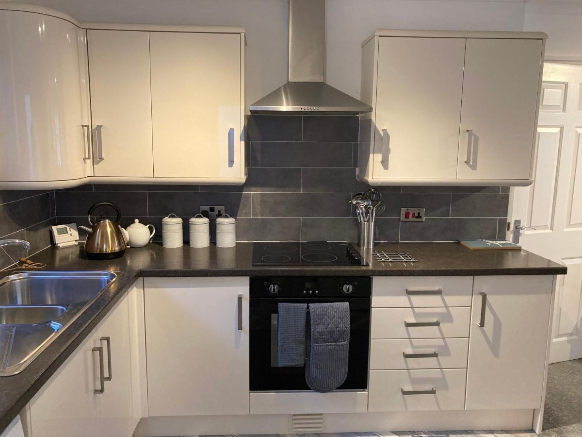 Modern 2 Bedroom Ground Floor Apartment With Parking Ripon City Centre Exteriér fotografie